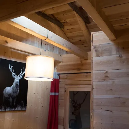 Le Castanier Dağ evi